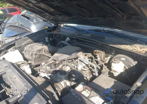 2017 Toyota Tacoma Sr z USA, uszkodzony, nr VIN 5TFRX5GN0HX093901